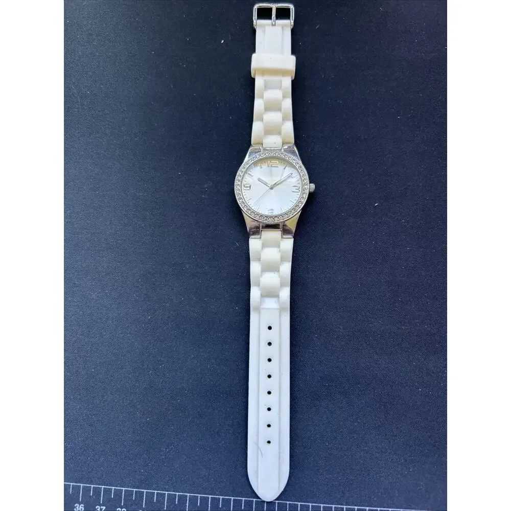 Silver Tone Rhinestone Bezel Women’s Quartz Watch